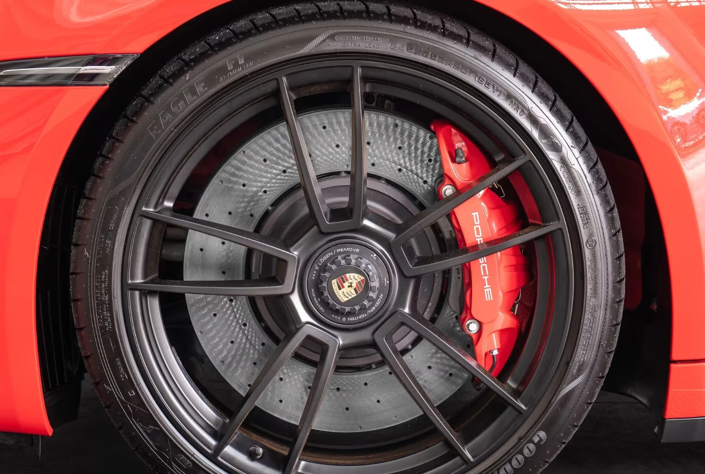 2023 Porsche 911 992 CARRERA 4GTS REARSTEER LIFT CARBON MATRIX 425z — 7