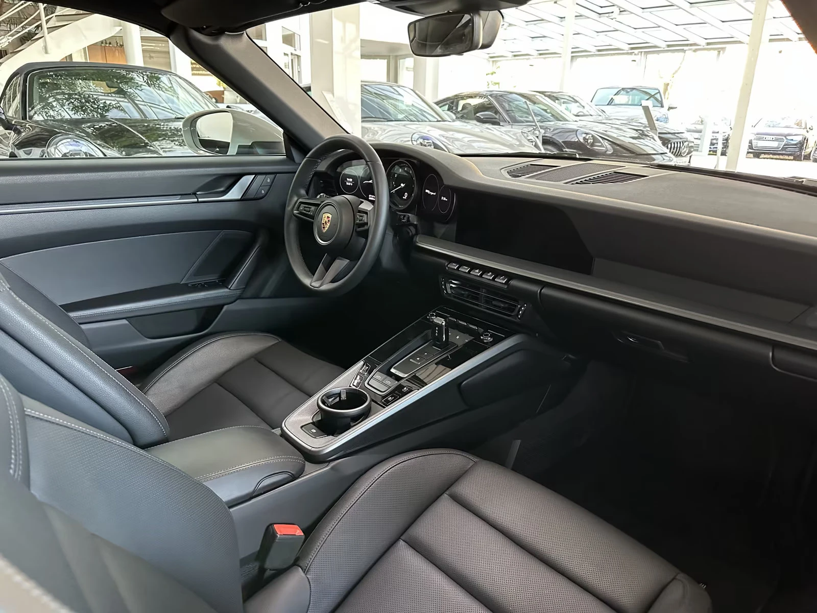 2022 Porsche 911 992 TARGA-4 385HP 4X4 PDK BOSE VENT CAM 427z — 10