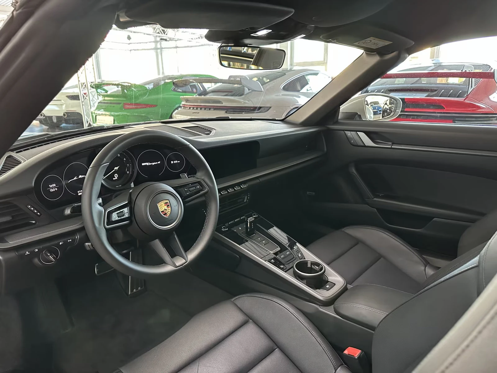 2022 Porsche 911 992 TARGA-4 385HP 4X4 PDK BOSE VENT CAM 427z — 7