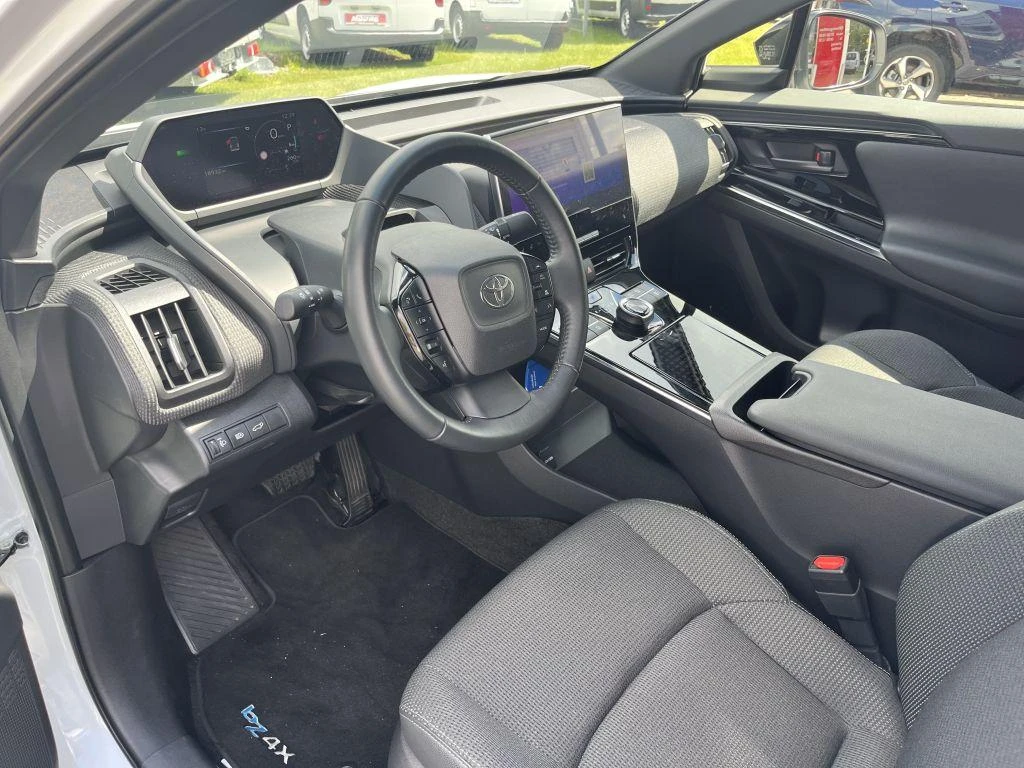 2024 Toyota bZ4X ELECTRIC COMFORT 204HP 71KWH 360 NAVI 234h — 9