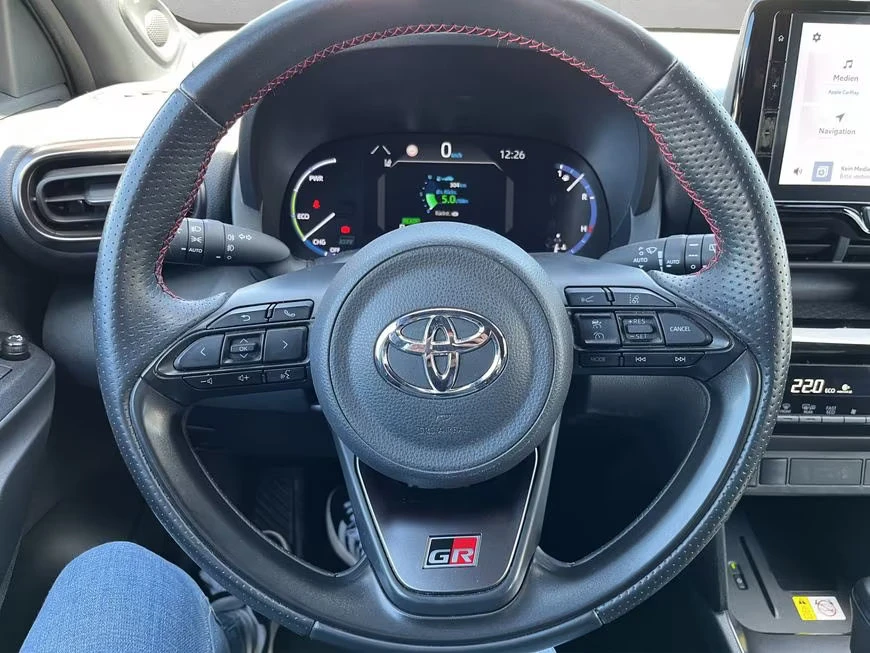 2022 Toyota Yaris Cross HEV 116HP GR-SPORT CAM CPLAY LED NAVI 334q — 10