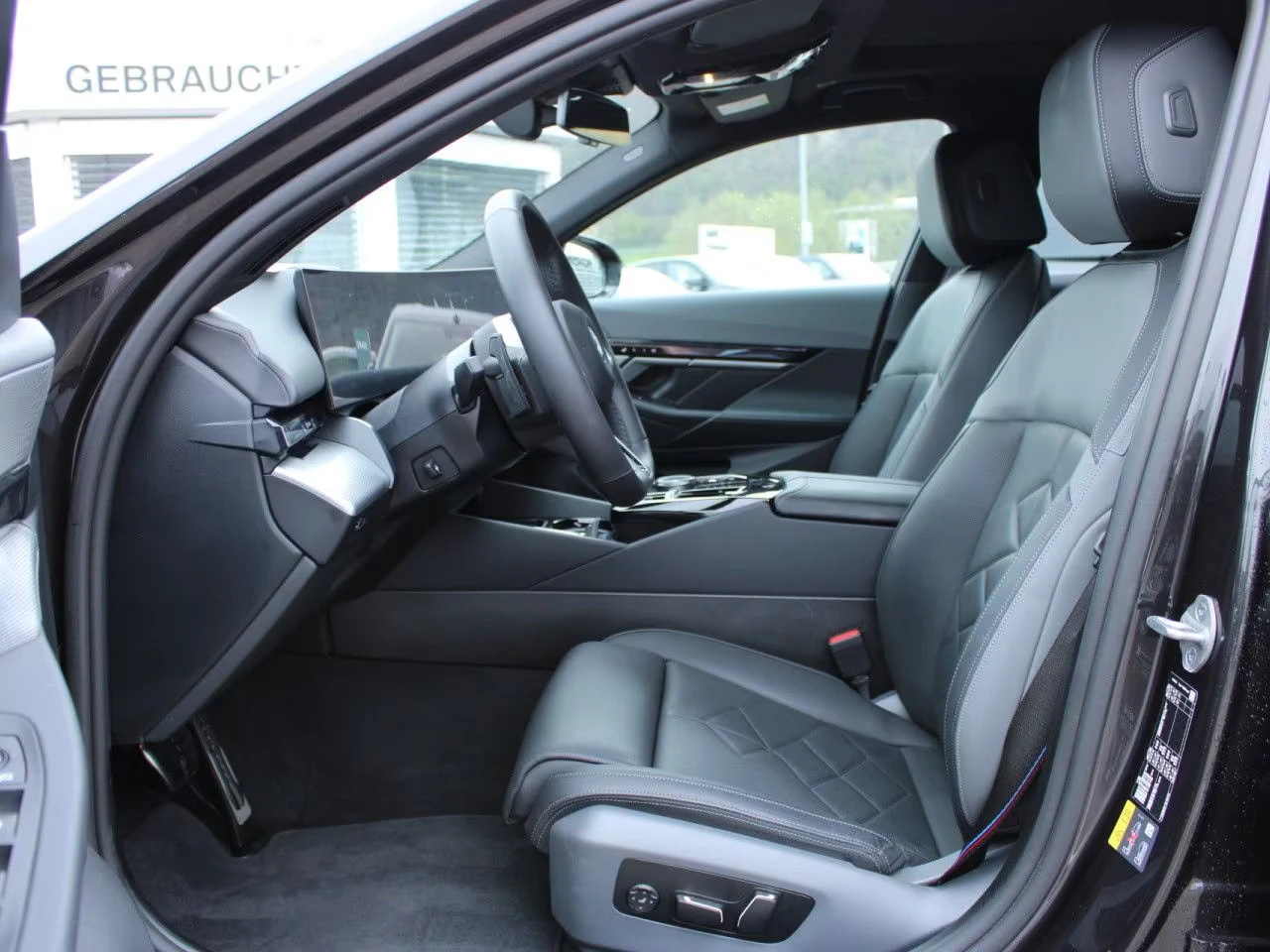 2024 BMW i5 xDRIVE 40 394HP SPORTPRO PANO 360 ACC 435z — 8