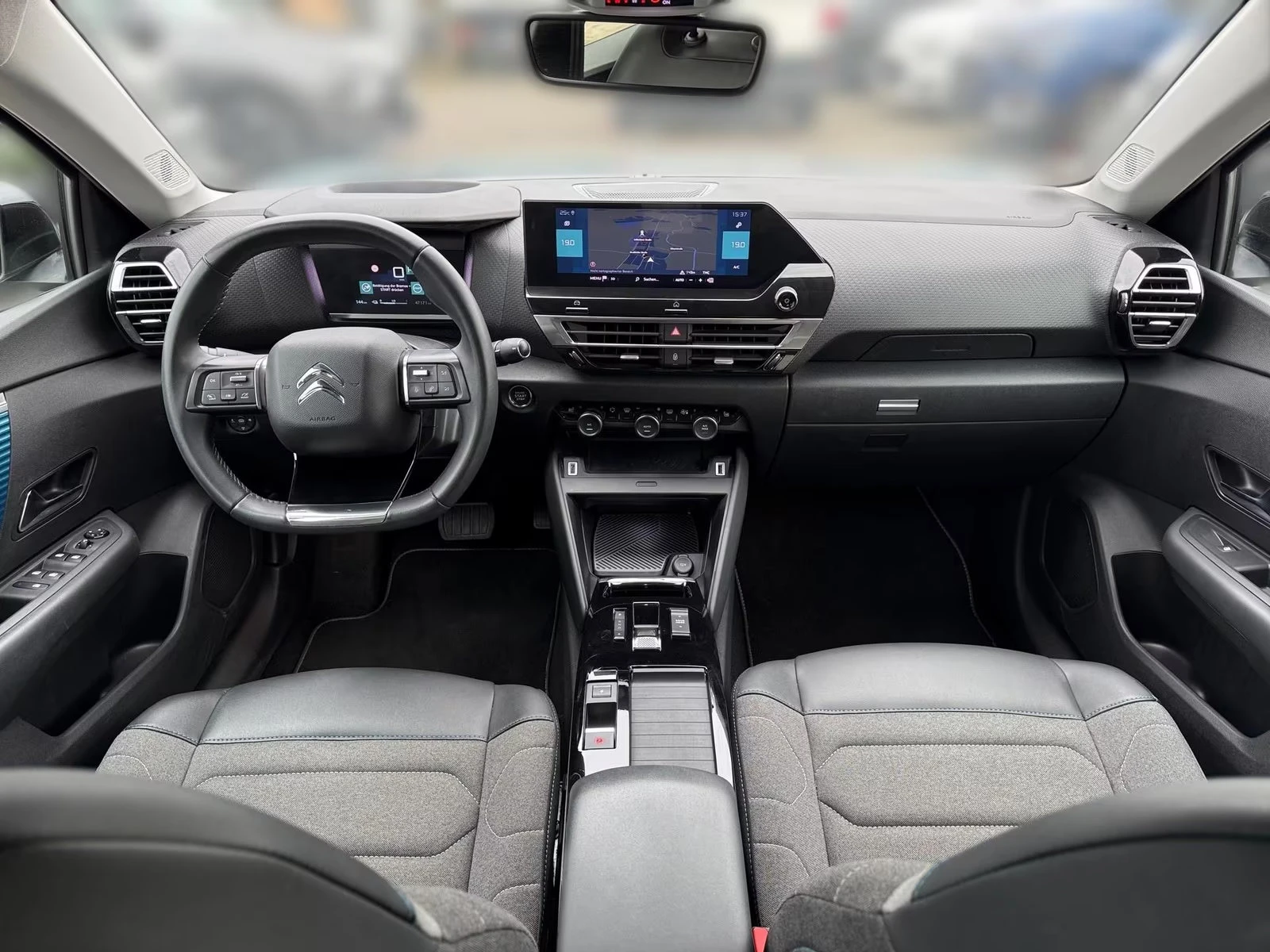 2021 Citroen C4 ELECTRO — 10