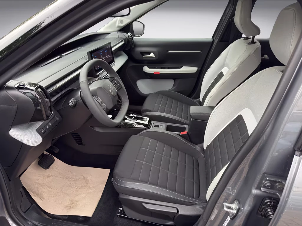 2025 Citroen C3 MAX — 8
