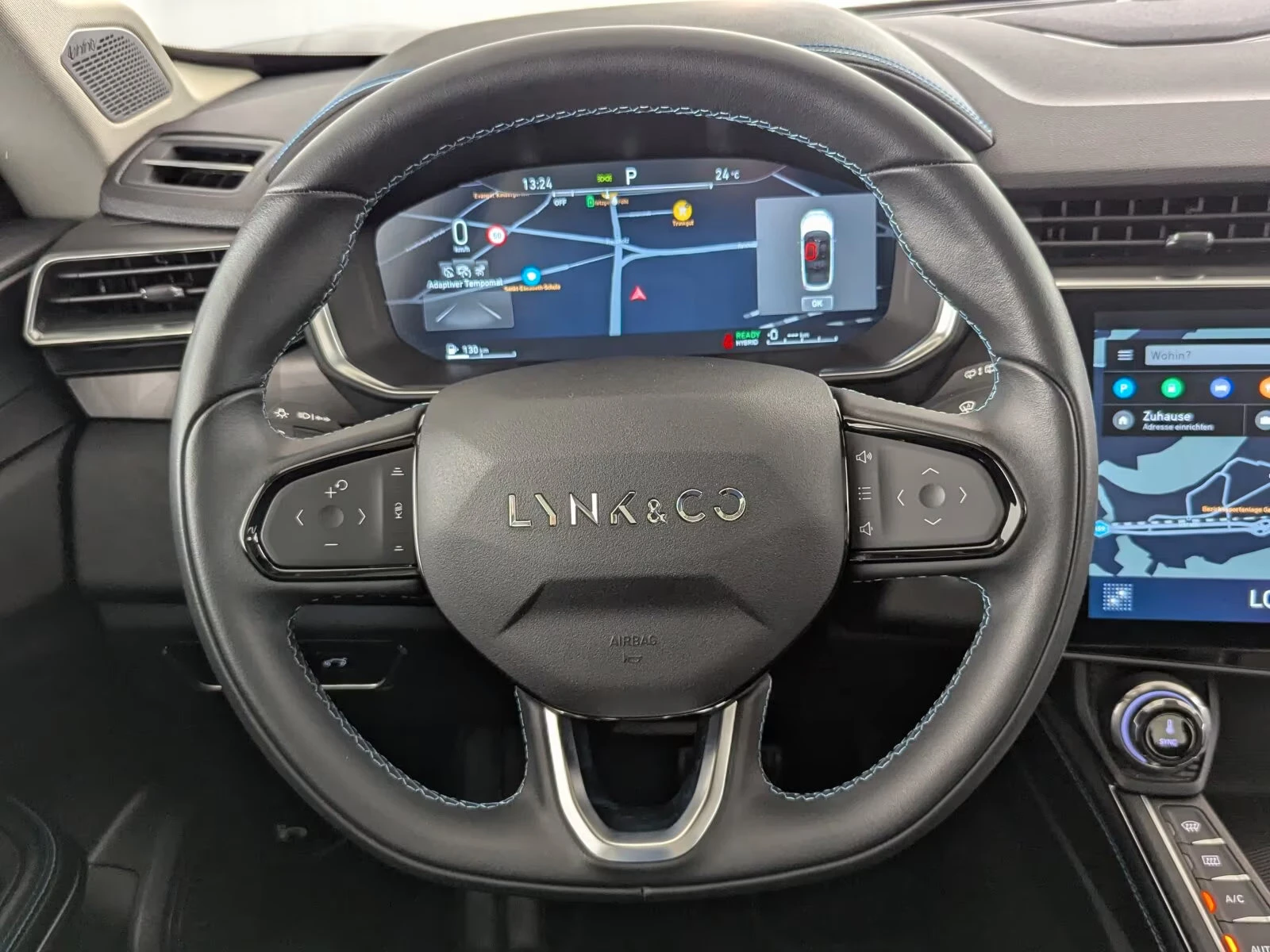 2022 LynkCo 01 PHEV — 9