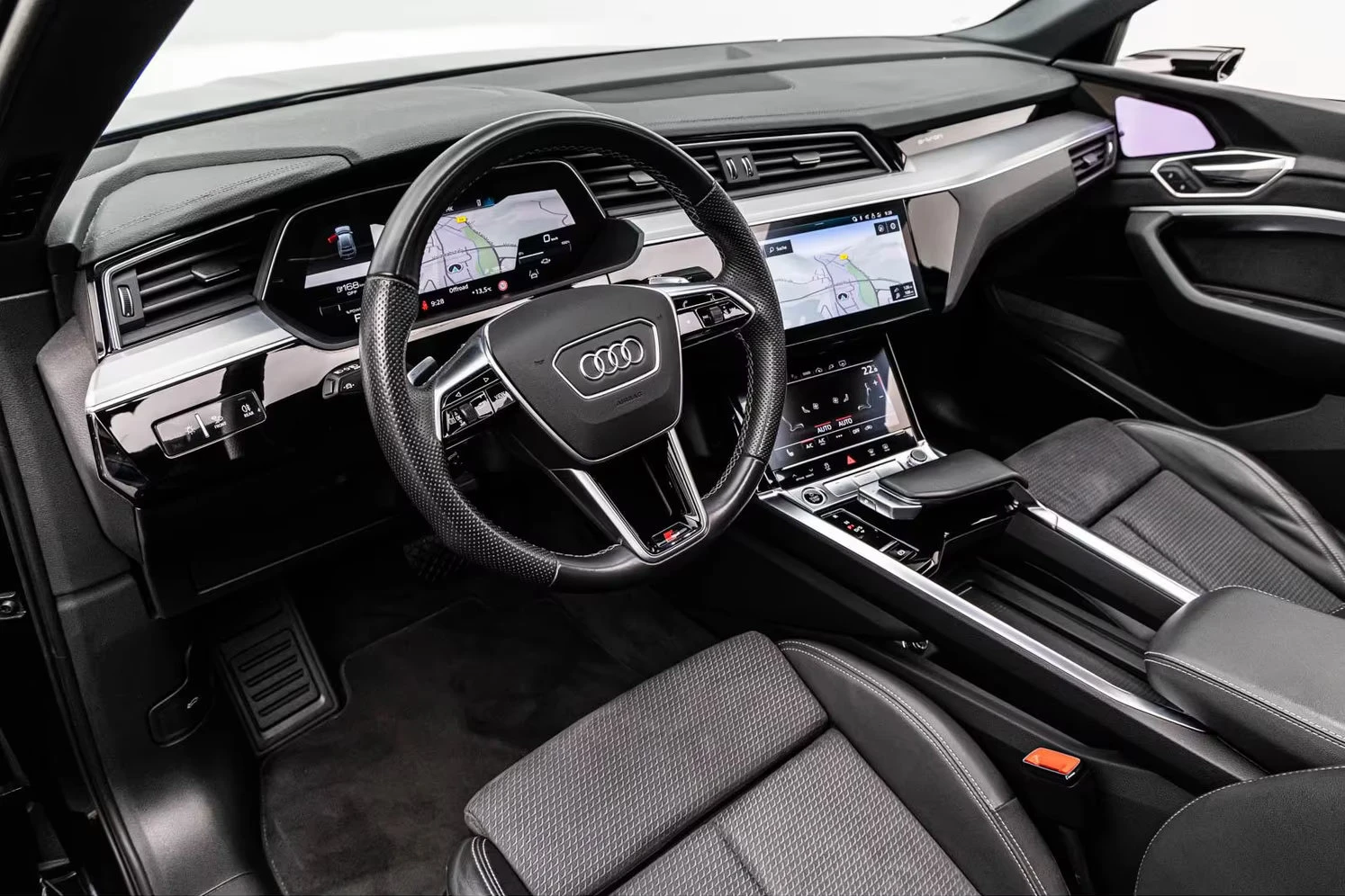 2022 Audi E-Tron 55 SPORTBACK 408HP PANO 360 ACC KLESS 442z — 10