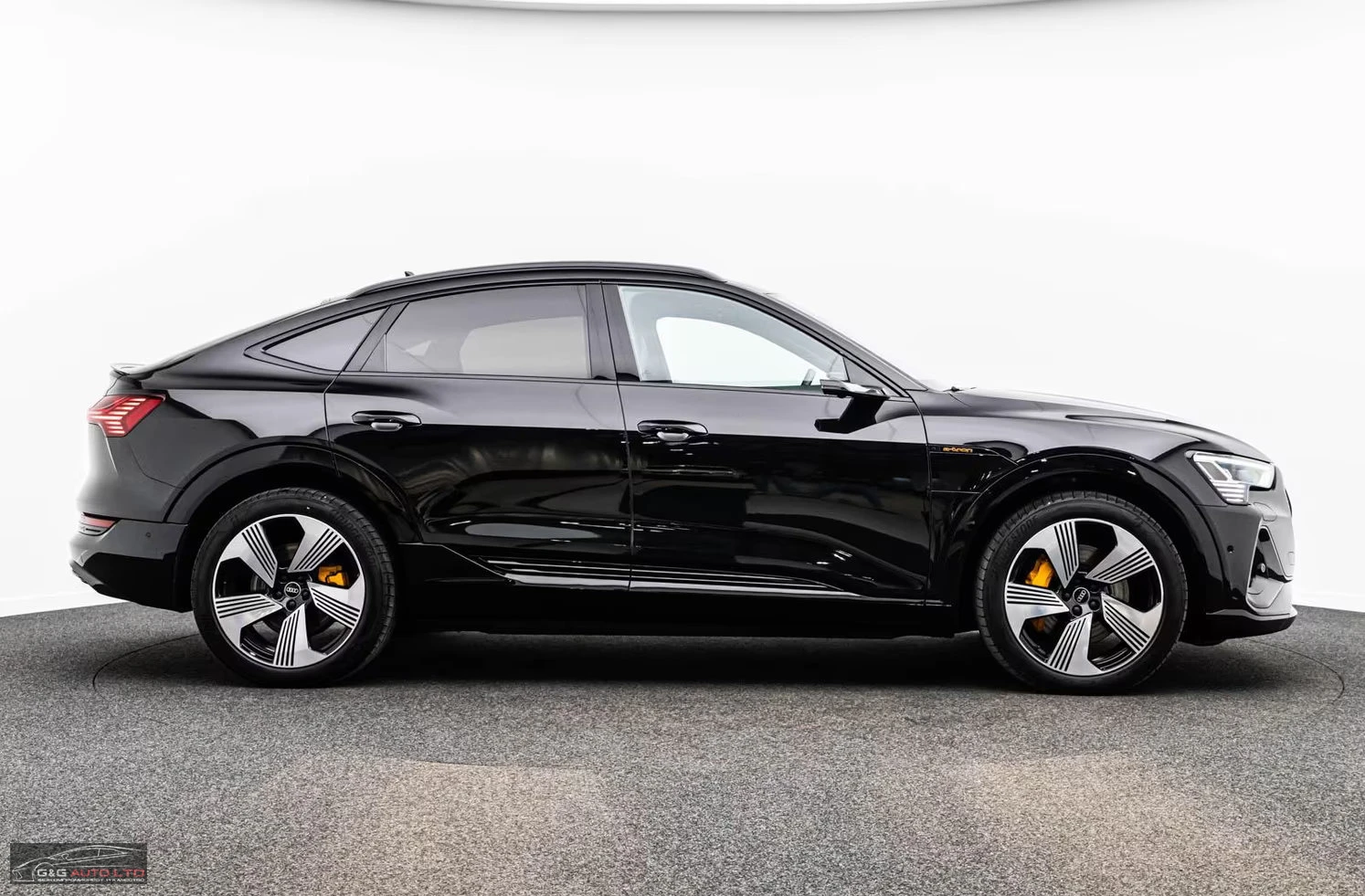 2022 Audi E-Tron 55 SPORTBACK 408HP PANO 360 ACC KLESS 442z — 6