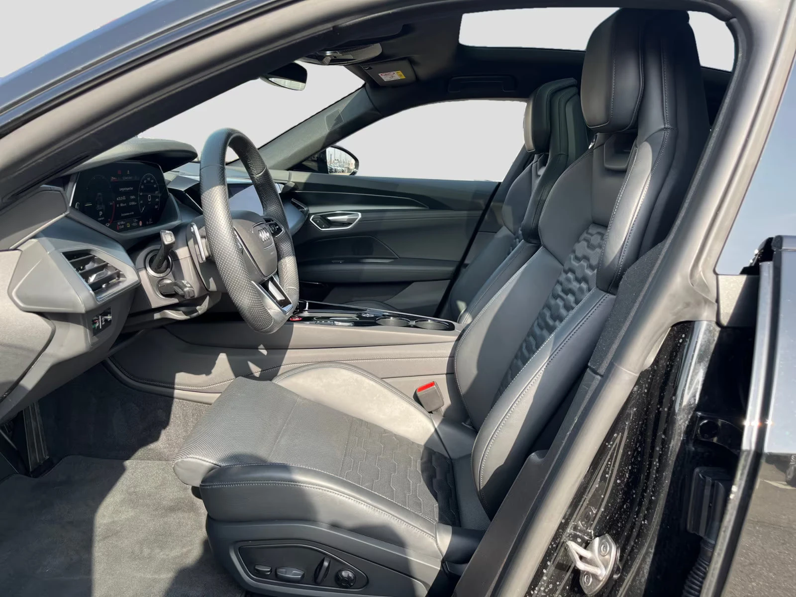 2023 Audi e-tron GT 476HP QUATTRO PANO B&O MATRIX 360 HUD KLESS 445z — 7