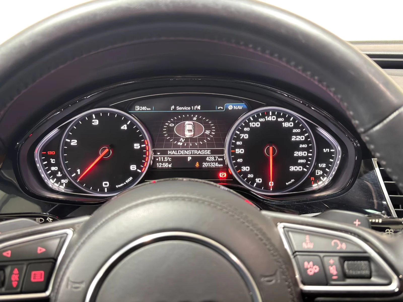 2016 Audi A8 3.0TDI 262HP MASSAGE BOSE MATRIX AHK MEMO HUD 351q — 10