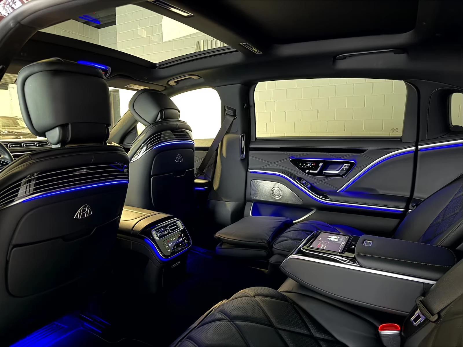 2023 Mercedes-Benz S 580 MAYBACH 503HP 4M PANO MASS BURM 360 241h — 13