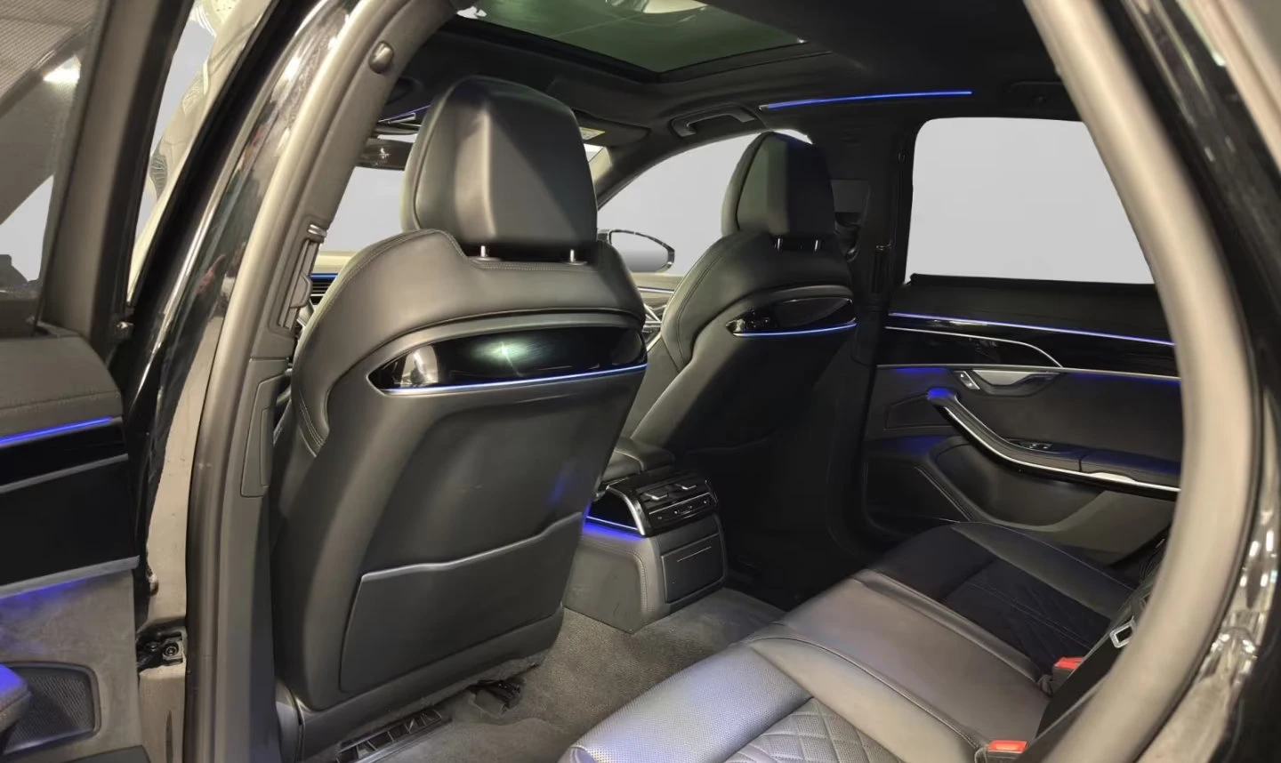2023 Audi A8 50 286HP SLINE MATRIX 360 PANO B&O KLESS 455z — 14