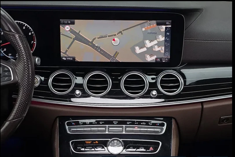2018 Mercedes-Benz E 400 EXCLUSIVE 4М V6 333HP ОБДУХВ. PANO 360 248hMC — 13