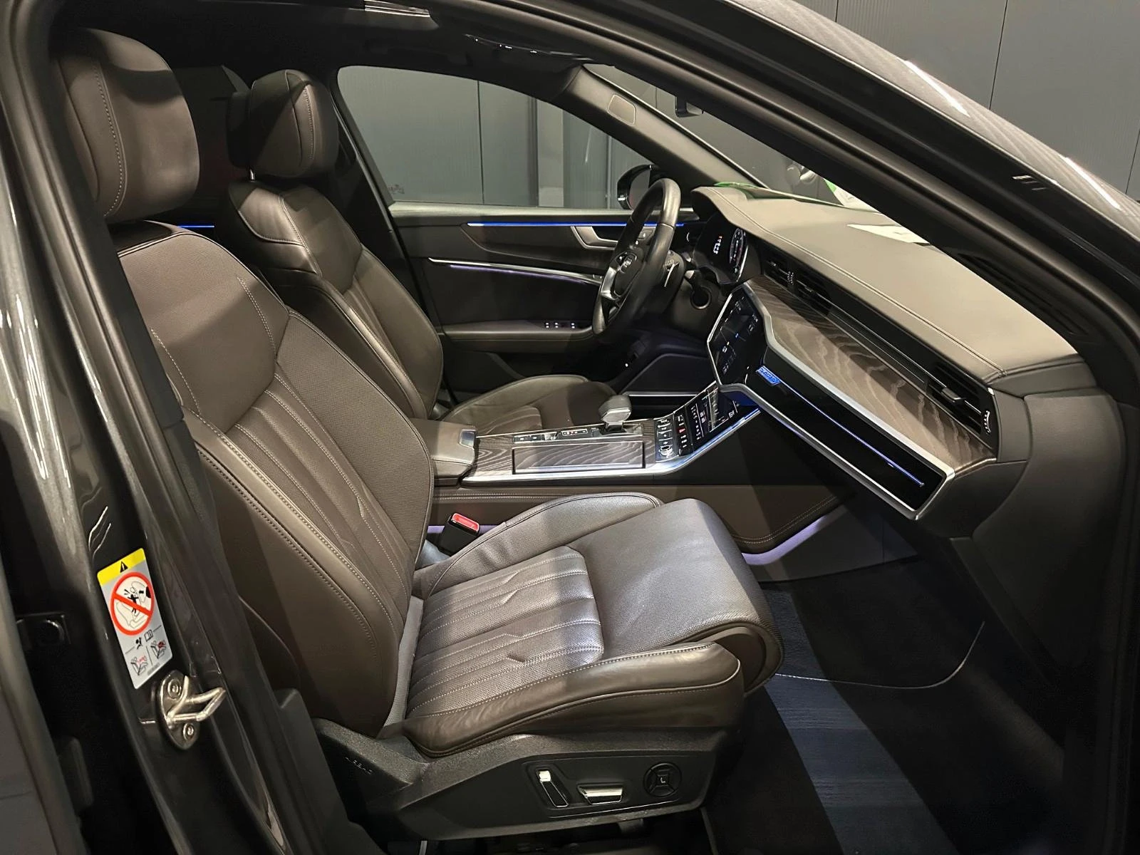 2022 Audi A6 50 286HP QUTTRO MASS B&O SLINE 360 PANO NIGHT 464z — 14