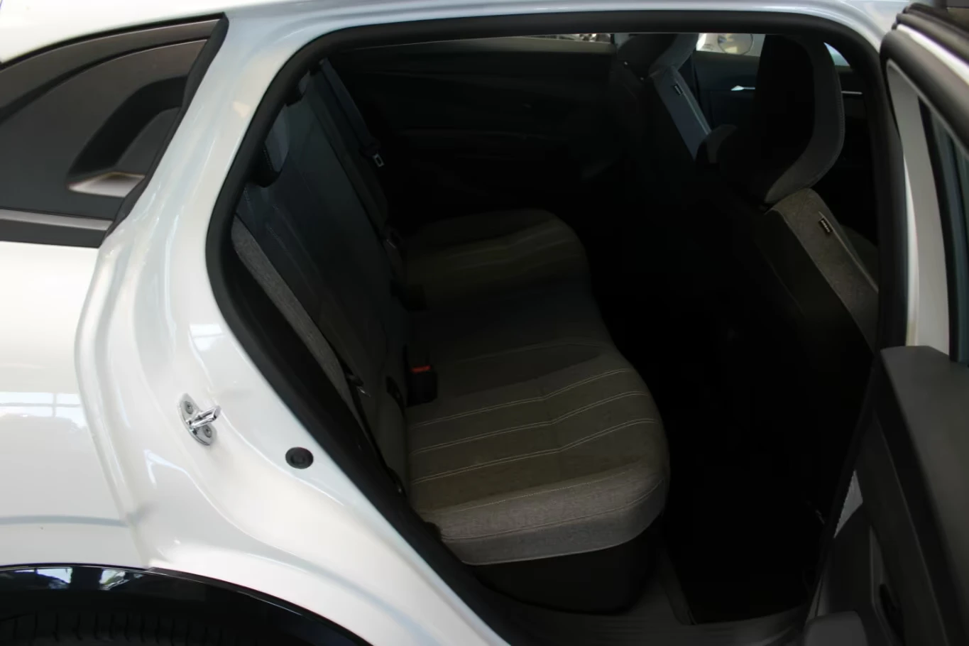 2022 Renault Megane EV60 EQUILIBRE БЪРЗО ЗАРЕЖДАНЕ 218HP CAM NAVI 249h — 12