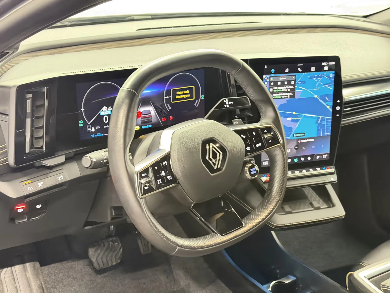 2024 Renault Megane EV60 ICONIC БЪРЗО ЗАРЕЖДАНЕ 218HP HK 360 NAVI 250h — 7