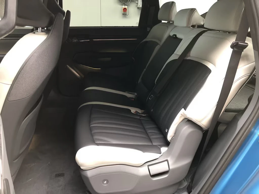2025 Kia EV9 GT-LINE 385HP AWD MASSAGE 360 PANO MEMO 382q — 12