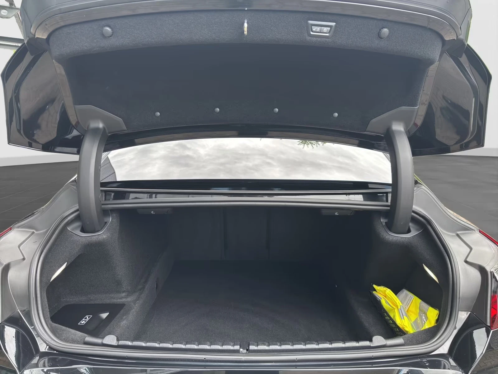 2022 BMW 850 xDRIVE GRANCOUPE 360 HUD PANO LASER ACC H&K 467z — 8