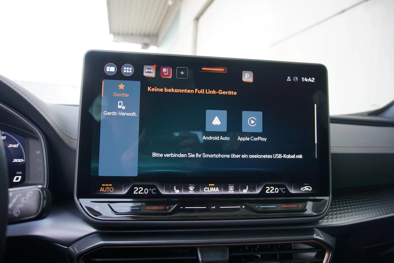 2025 Cupra Formentor 2.0TSI 333HP VZ 4DRIVE PANO CAM MEMO CPLAY 386q — 11