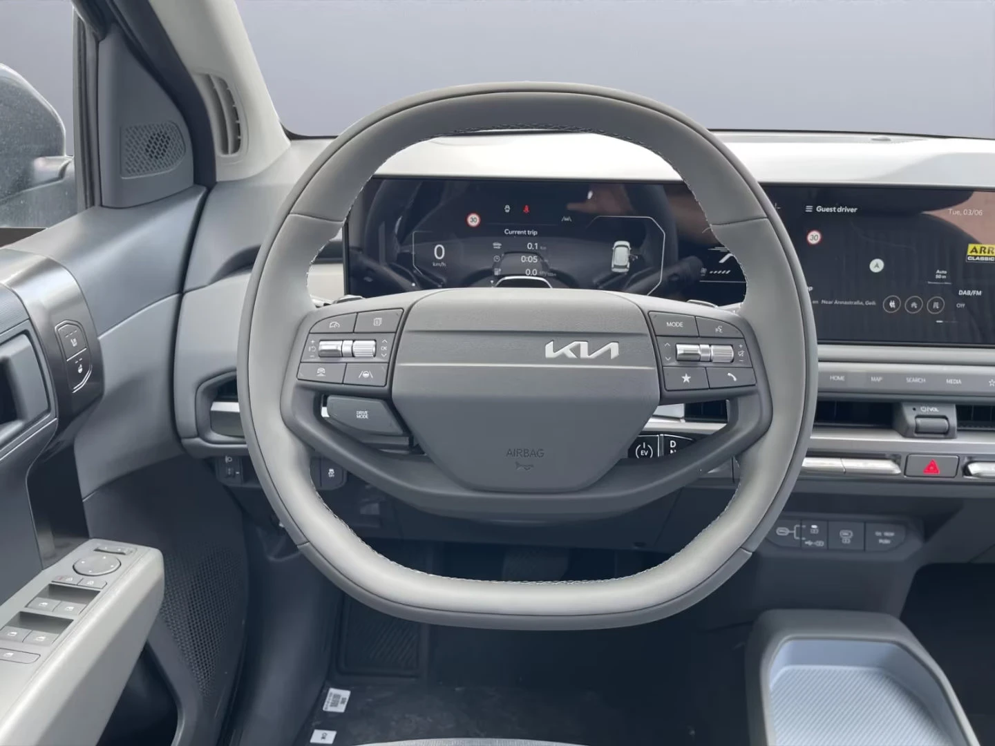 2025 Kia EV3 AIR 204HP NAVI CAM LED KLESS CARPLAY ACC 473z — 8