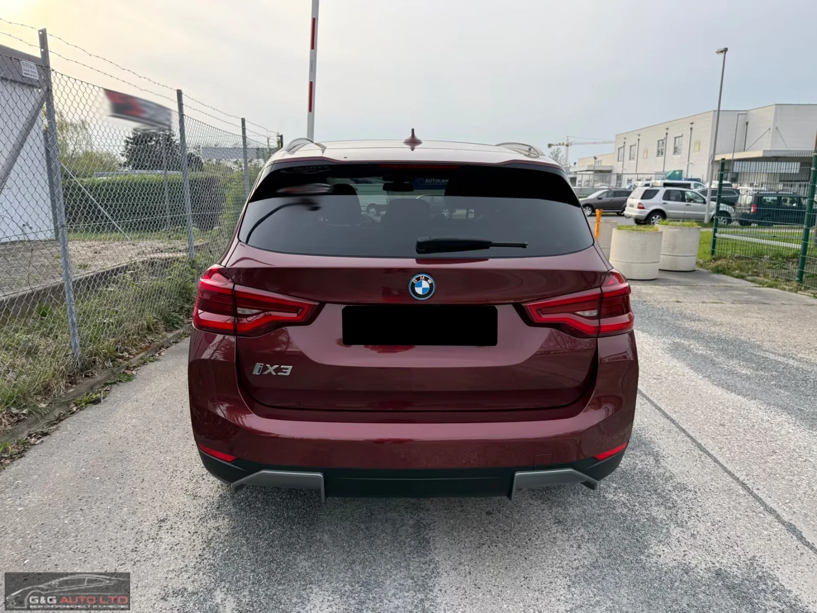 2021 BMW iX3 IMPRESSIVE 286HP M-SPORT PANO HUD 360 H&K 394q — 6