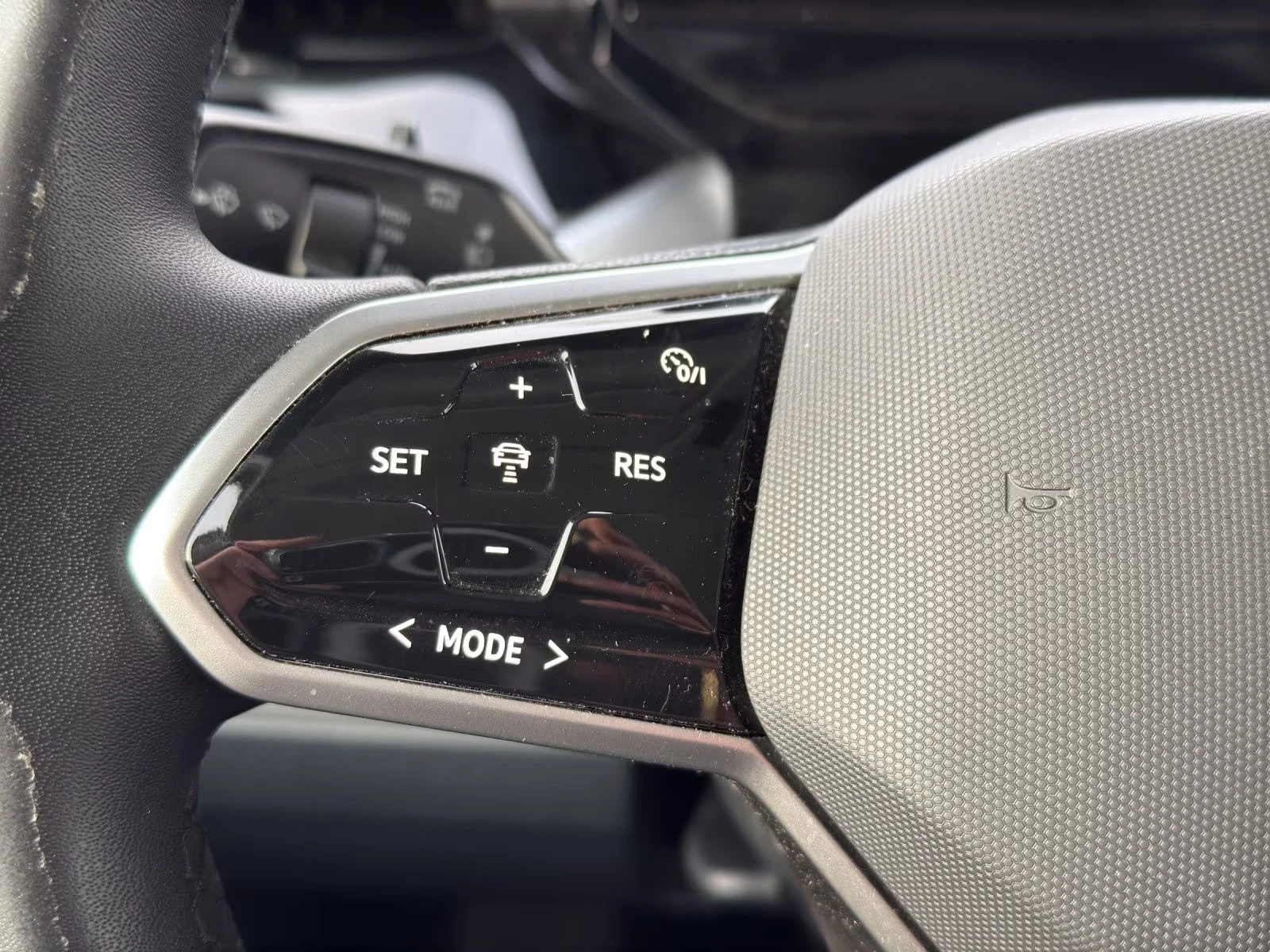 2023 Volkswagen PRO 204HP MATRIX AHK 360 NAVI LED ACC 404q — 11