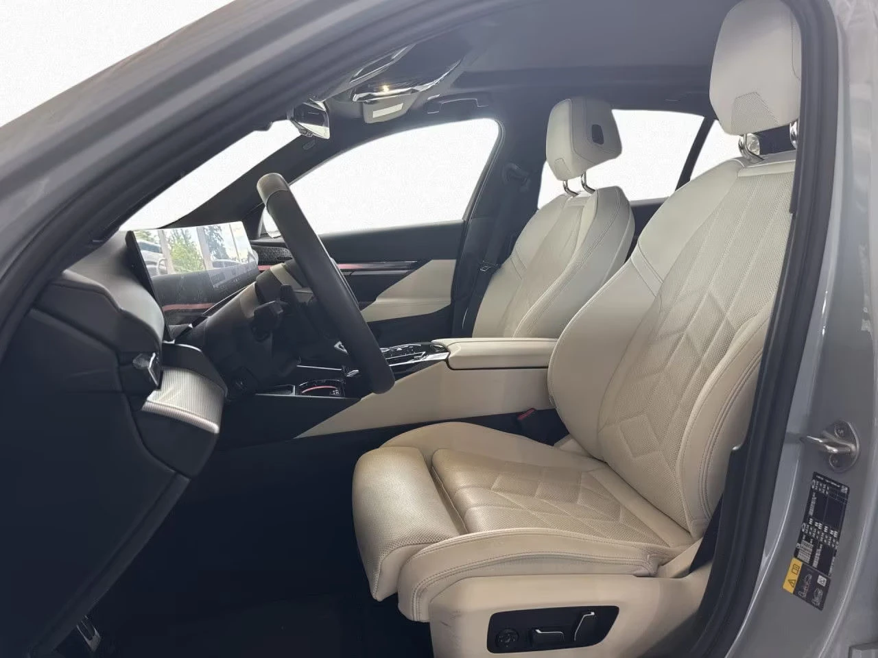 2025 BMW i5 xDRIVE 394HP M-SPORT-PRO 360 B&W PANO ACC 486z — 9
