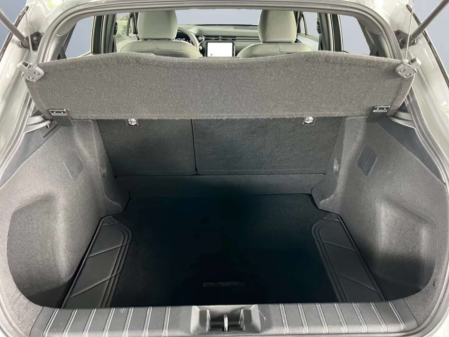 2025 Lexus LBX FWD 136HP CAM NAVI ACC CPLAY LED DIGI 405q — 15