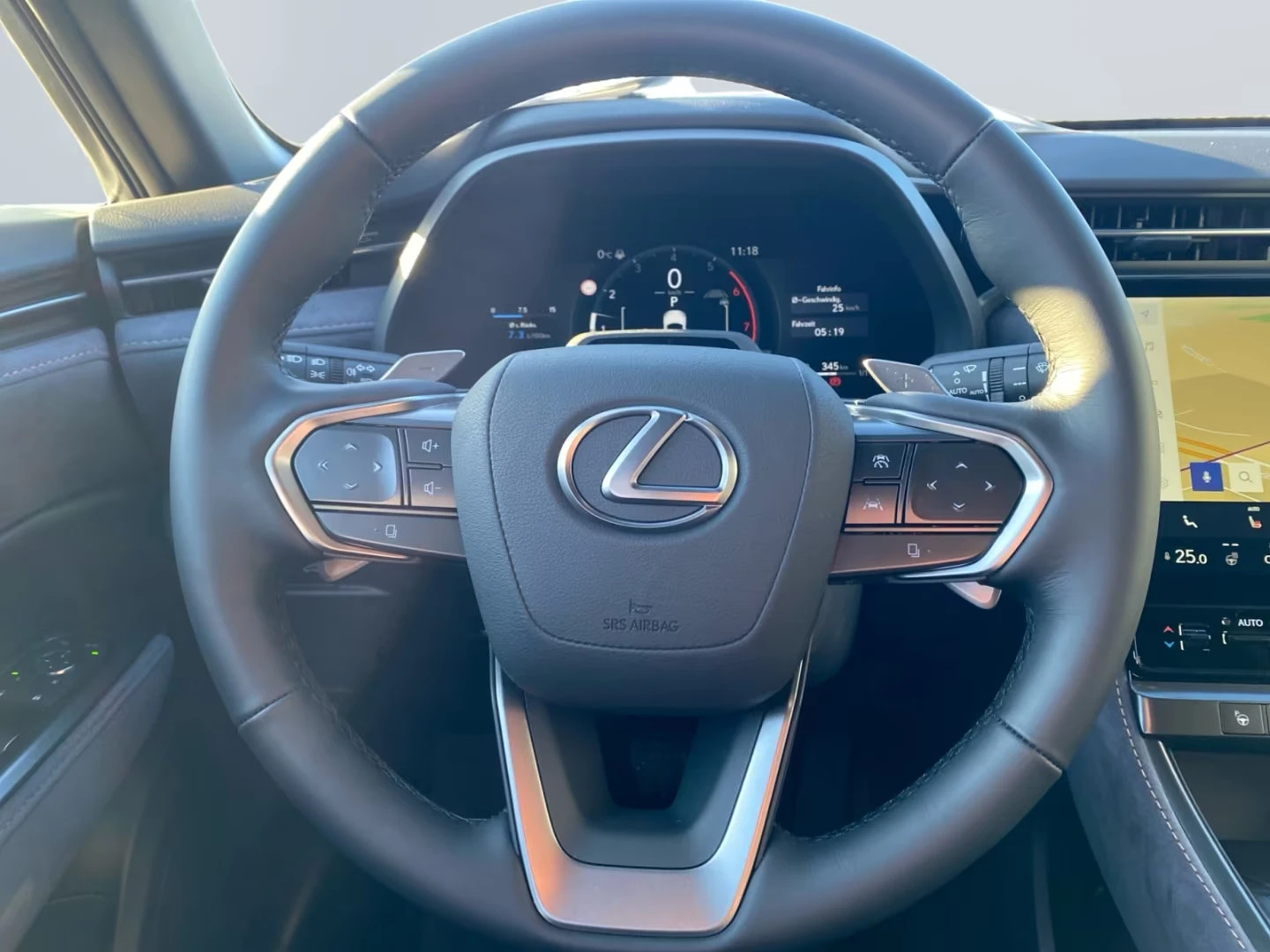2026 Lexus LBX НОВ! COOL 136HP HUD 360 MEMO NAVI LED KLESS 406q — 8