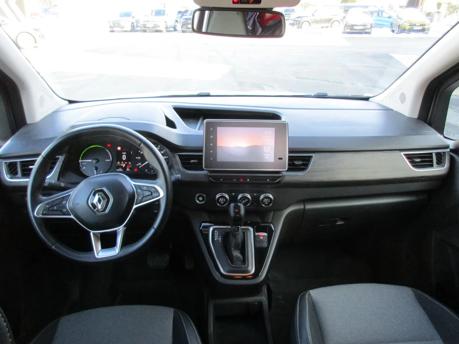 2023 Renault Kangoo E-TECH 122HP СЕРТИФИКАТ TECHNO CAM ACC H.PUMP 408q — 6