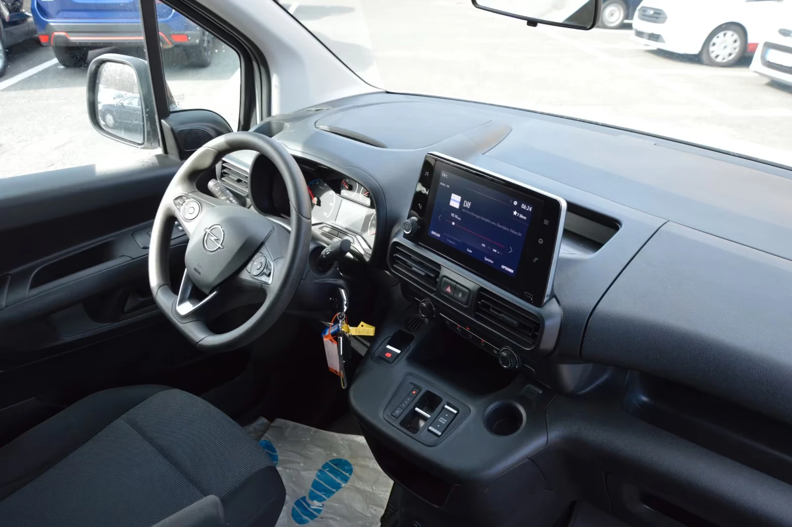 2022 Opel Combo E-CARGO 136HP CAM NAVI CPLAY LED 411q — 9