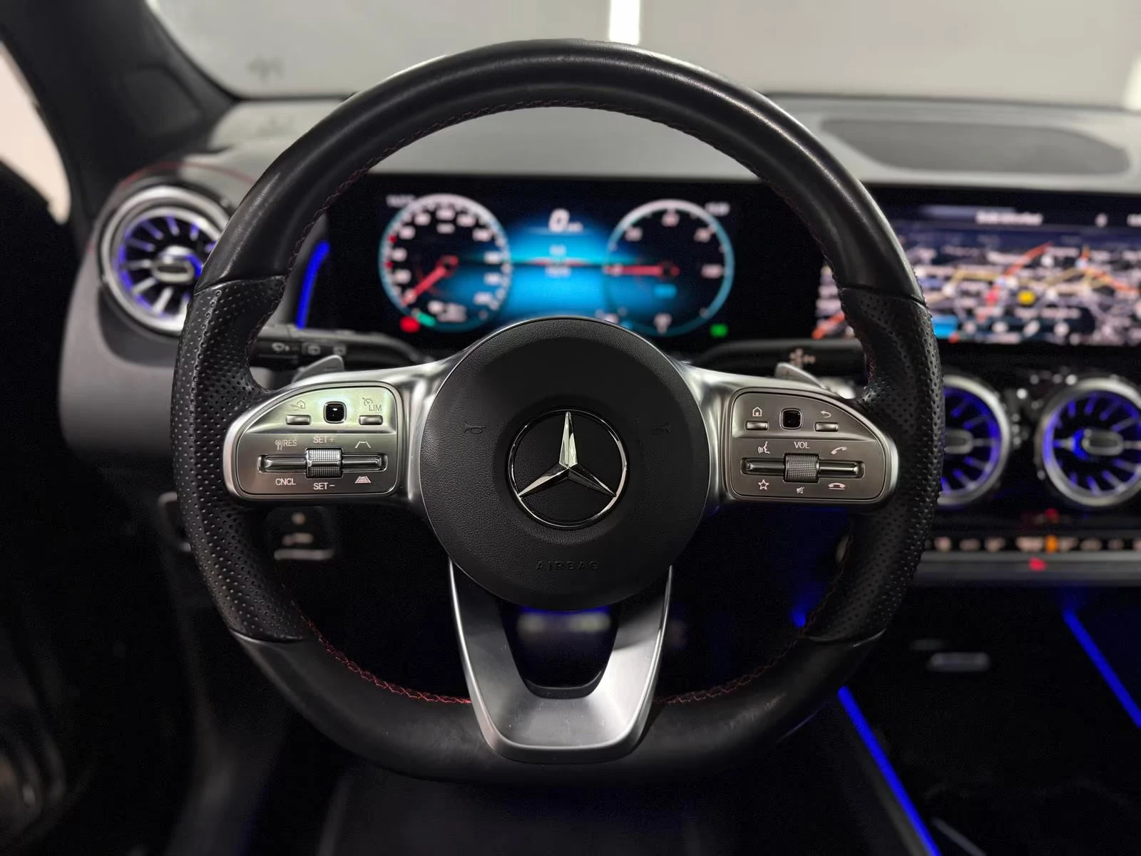 2022 Mercedes-Benz EQB 300 228HP 4MATIC AMG CAM PANO MEM KLESS ACC 489z — 9