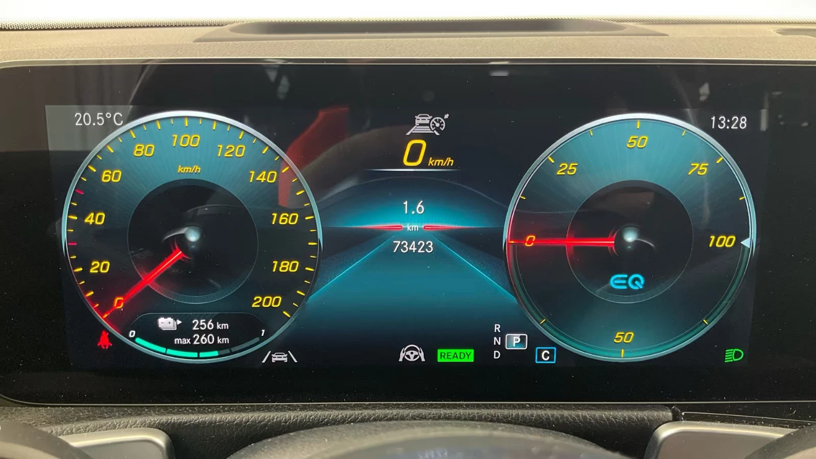 2022 Mercedes-Benz EQB 300 228HP 4MATIC AMG 360 PANO NIGHT KLESS ACC 490z — 14