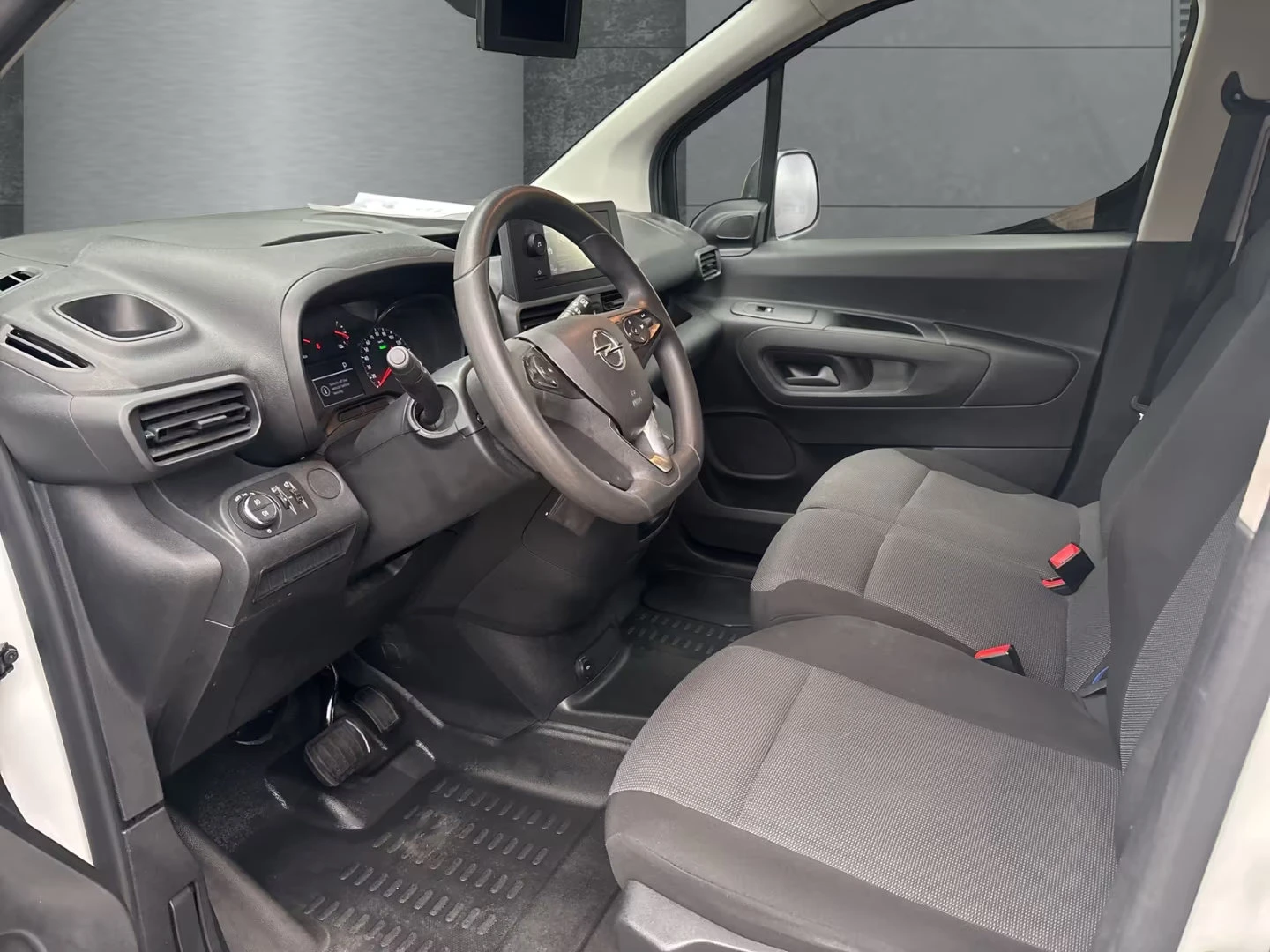 2022 Opel Combo E-CARGO 136HP CAM NAVI CPLAY LED 412q — 7