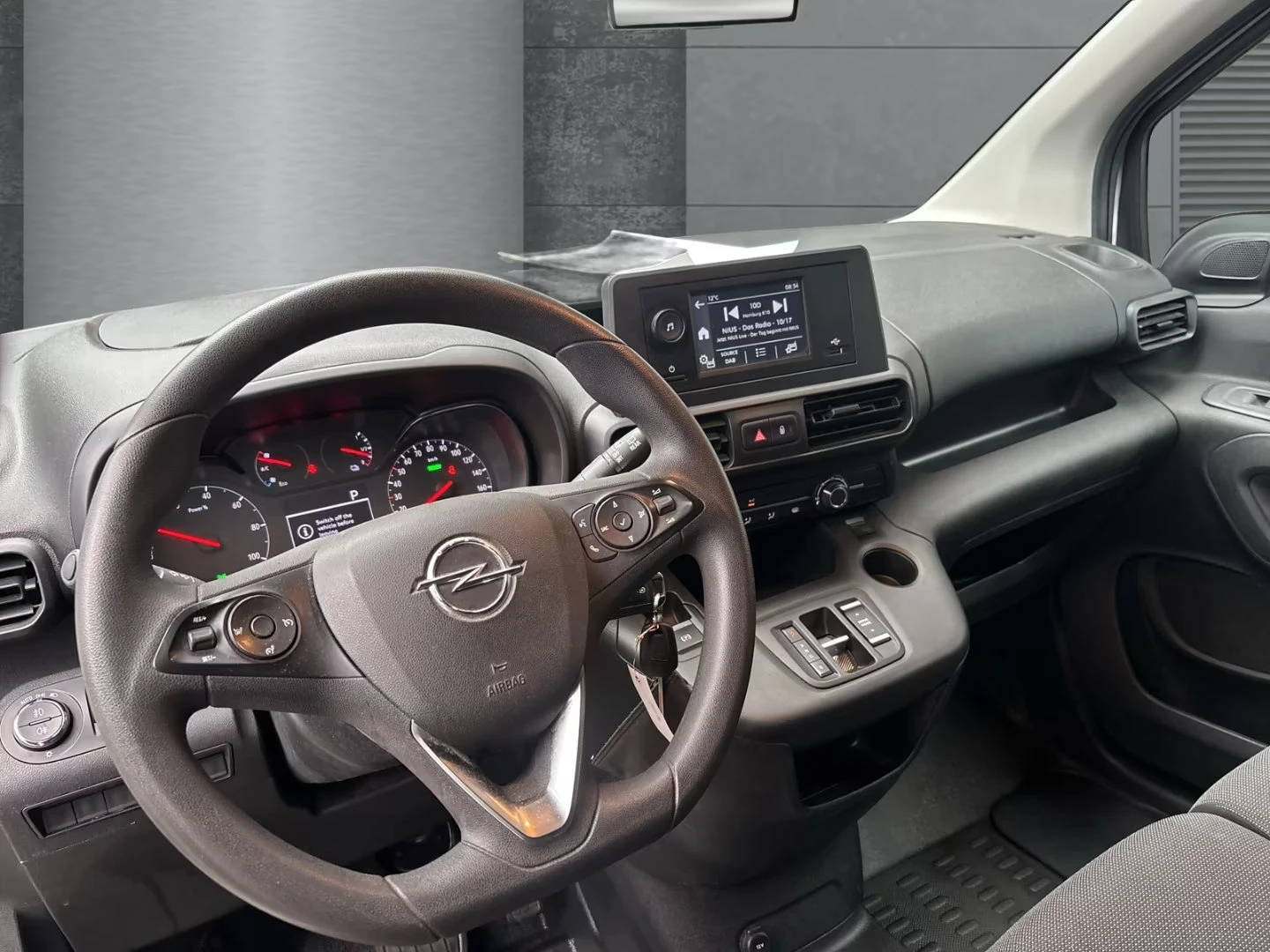 2022 Opel Combo E-CARGO 136HP CAM NAVI CPLAY LED 412q — 9