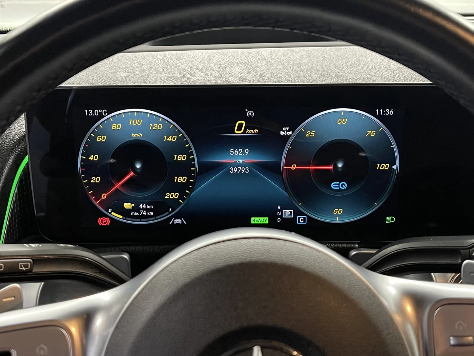 2022 Mercedes-Benz EQB 350 4MATIC 292HP AMG 7S PANO MEMO HUD 415q — 10