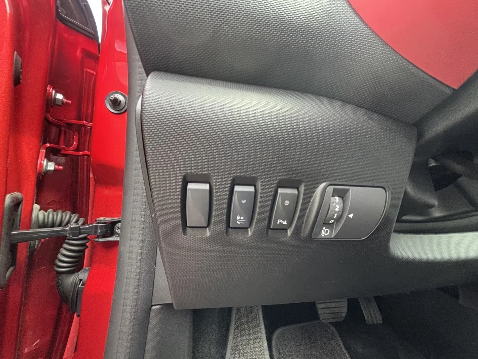 2022 Renault Twingo E-TECH 82HP TECHNO CAM NAVI LED CPLAY 417q — 12
