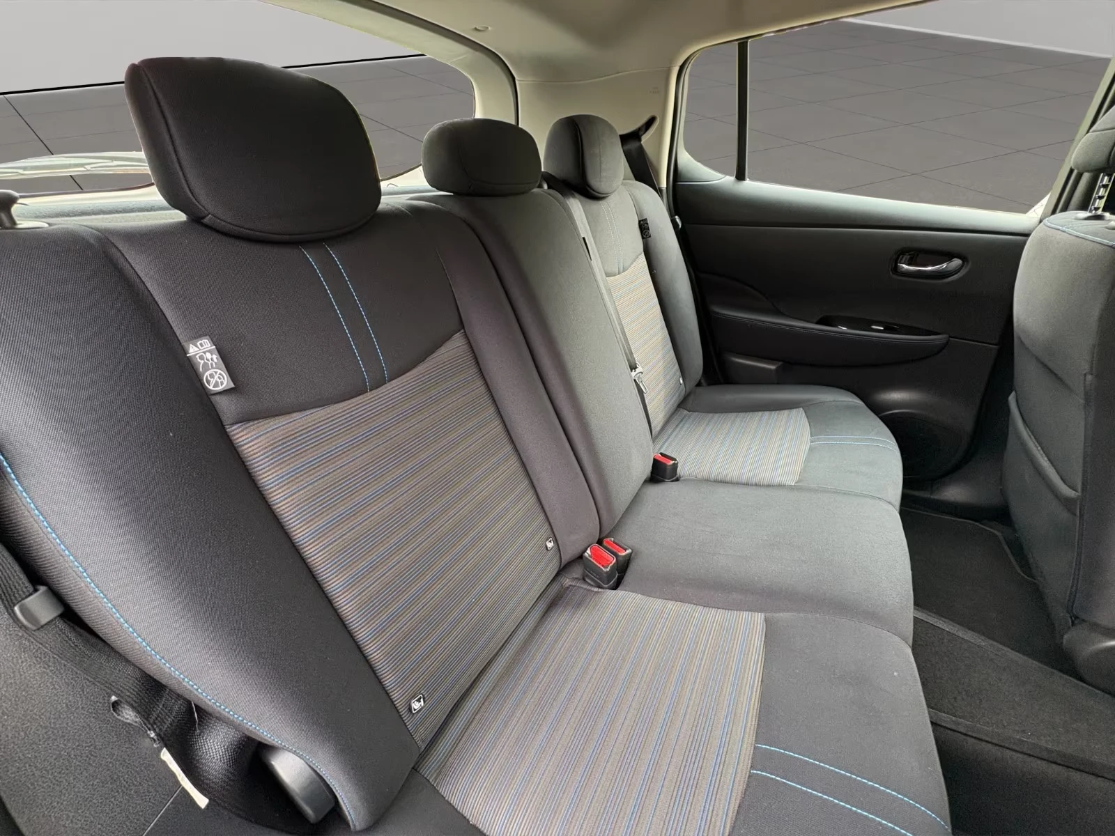 2021 Nissan Leaf ACENTA 150HP СЕРТИФ. БАТЕРИЯ CAM NAVI 258h — 14
