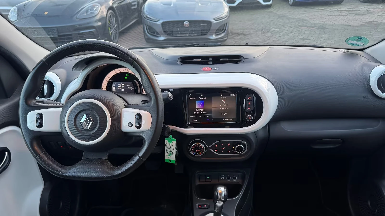 2021 Renault Twingo INTENSE 82HP CAM NAVI LED CPLAY 418q — 7