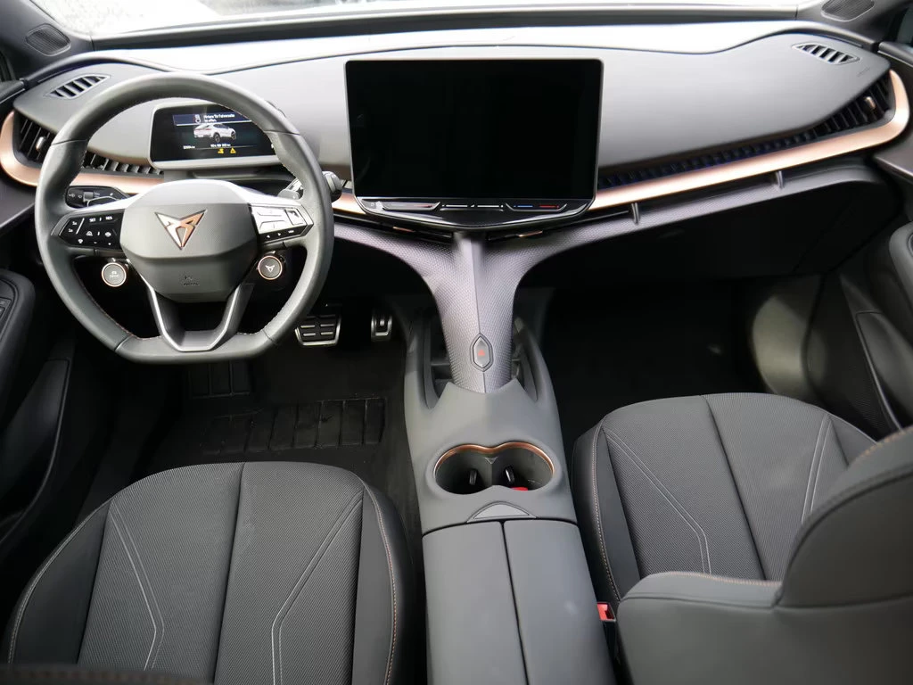 2025 Cupra Tavascan ENDURANCE 286HP CAM ACC LED H.PUMP NAVI KLESS 428q — 7