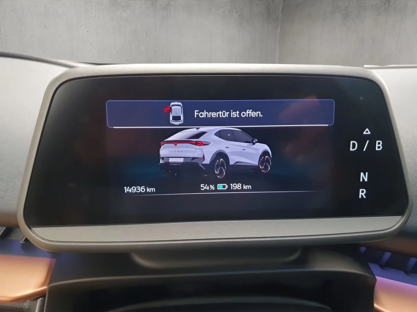 2024 Cupra Tavascan VZ 340HP 4DRIVE PANO CAM HUD MEMO NAVI H.PUMP 430q — 9