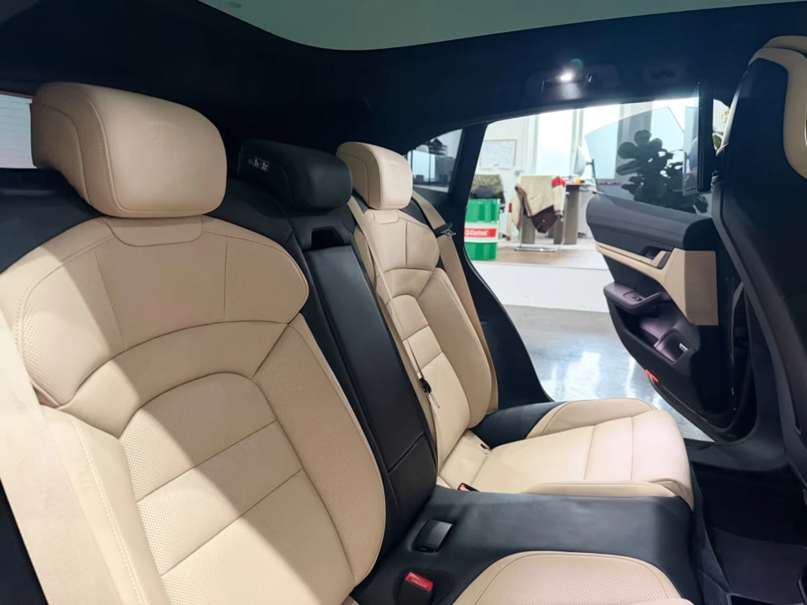 2023 Porsche Taycan GTS 598HP CHRONO 360 TV ACC GLE 496z — 13