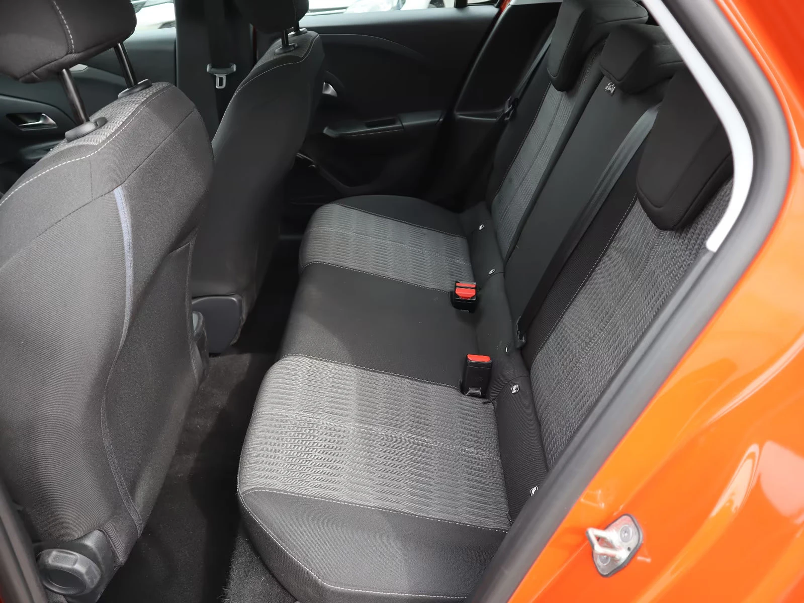 2022 Opel Corsa Fe-Edition 136HP NAVI CPLAY H.PUMP СЕРТИФИКАТ 452q — 13