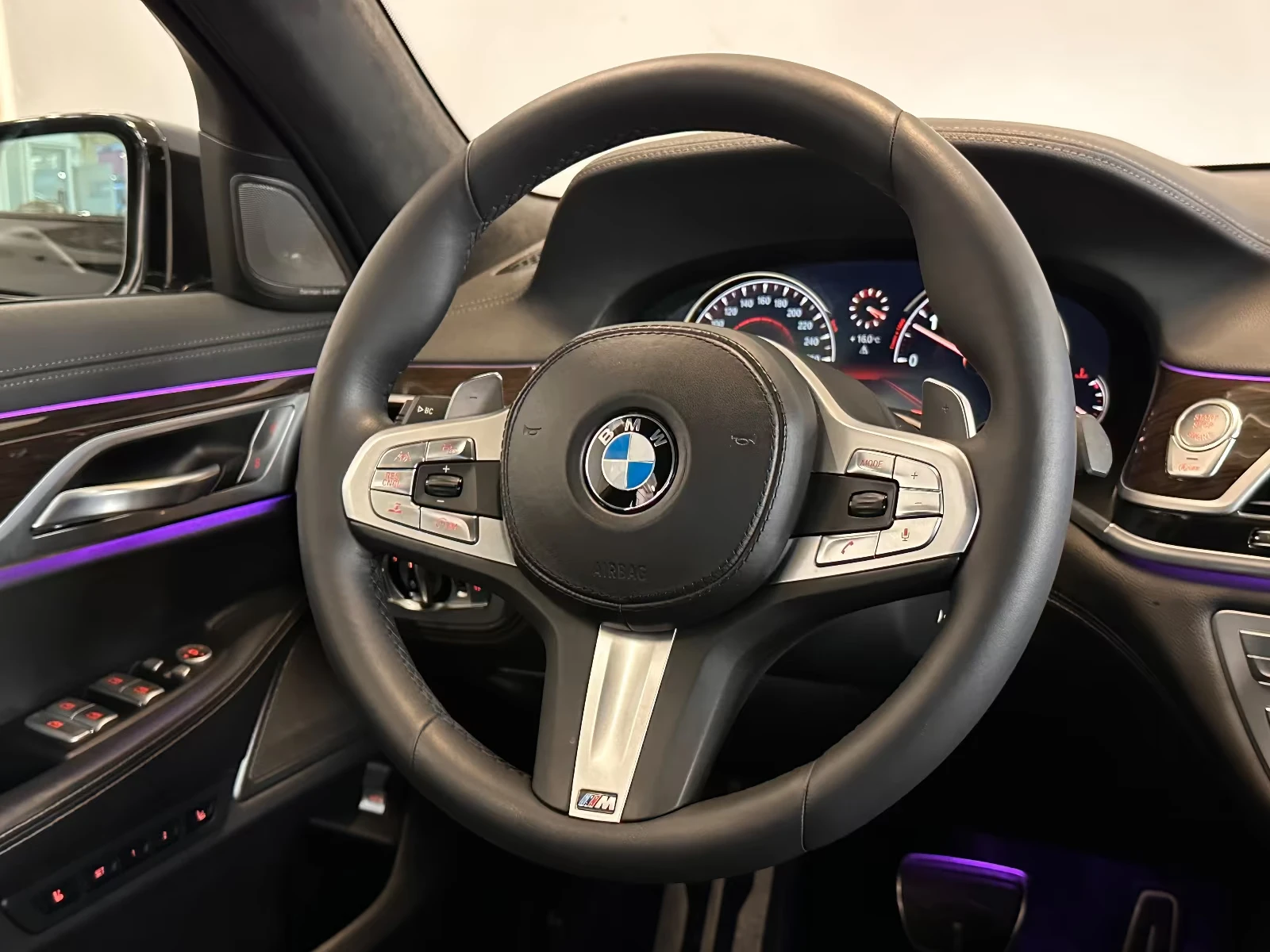 2019 BMW 730d 265HP M-SPORT 4X4 SOFT ОБДУХВАНЕ 276h — 8