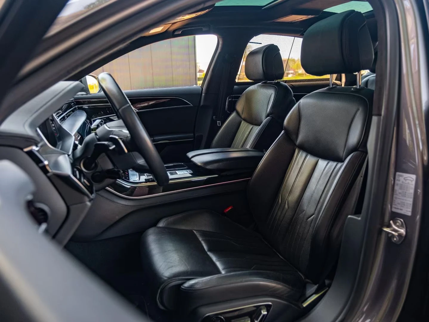 2018 Audi A8 55TFSI 340HP LONG MASSAGE PANO 360 HUD B&O 463q — 6