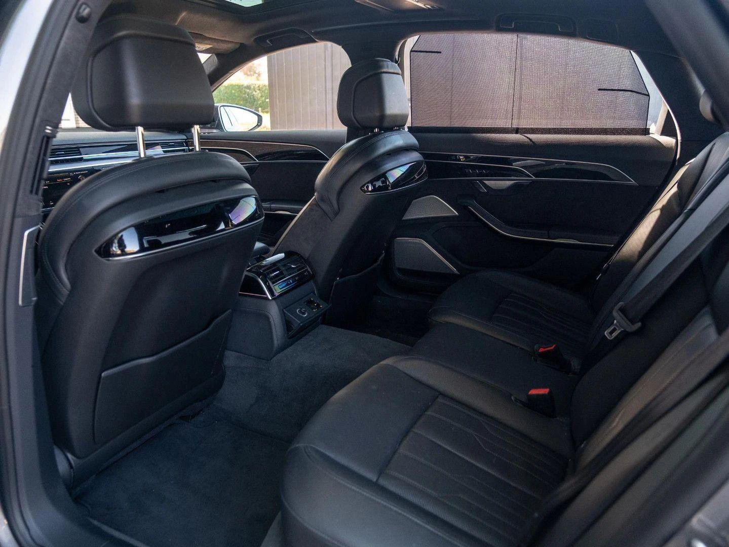 2018 Audi A8 55TFSI 340HP LONG MASSAGE PANO 360 HUD B&O 463q — 13