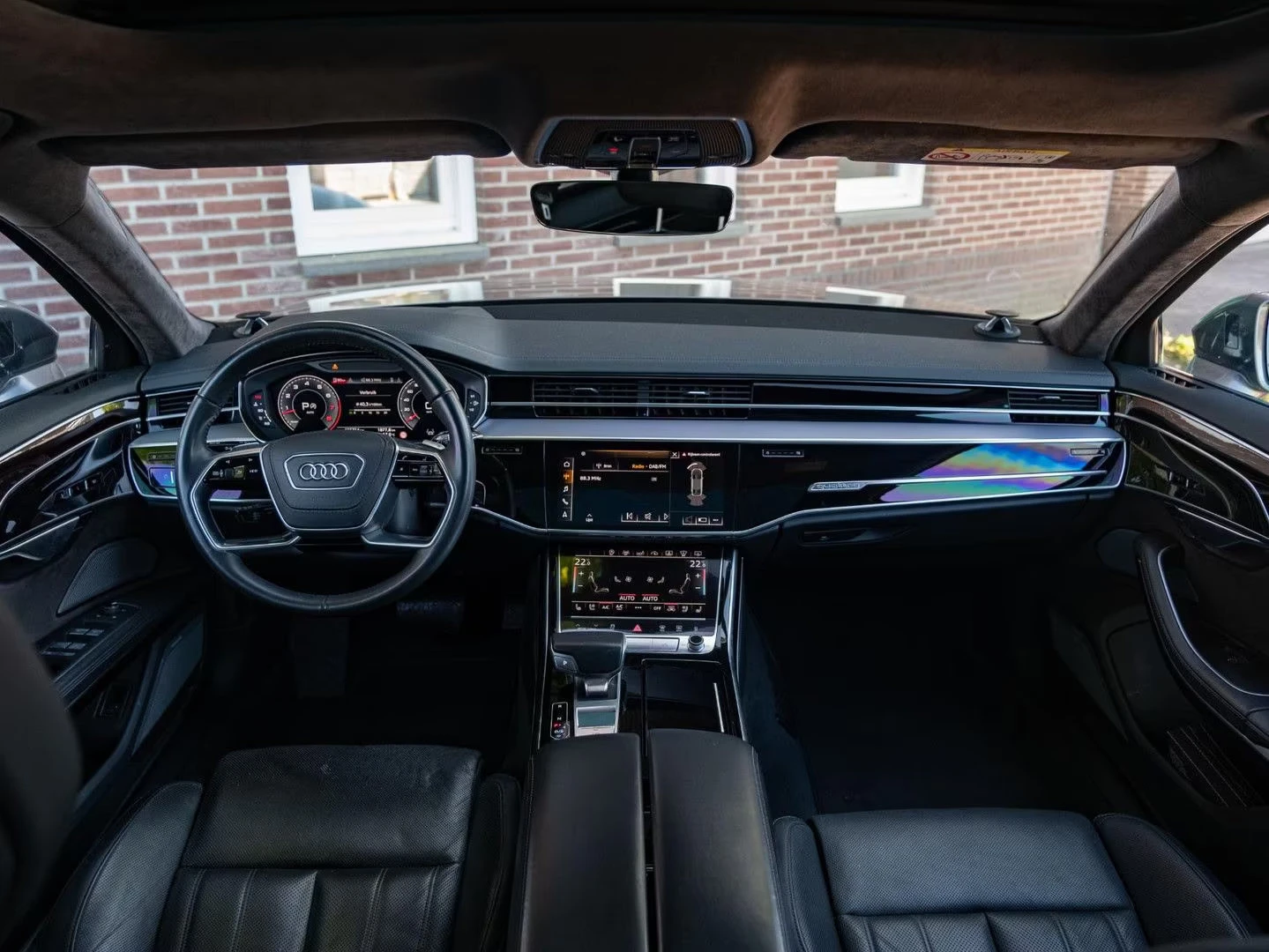 2018 Audi A8 55TFSI 340HP LONG MASSAGE PANO 360 HUD B&O 463q — 8