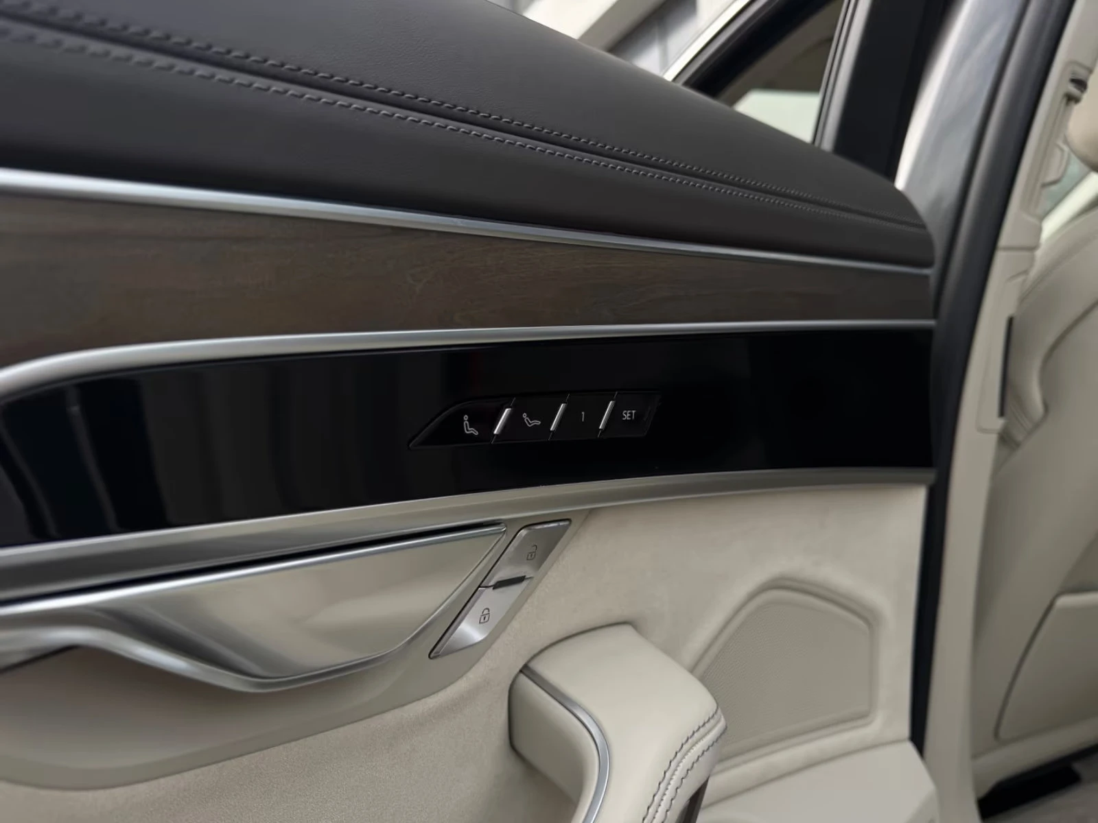 2019 Audi A8 50TDI 286HP L MASSAGE PANO 360 B&O TV MEMO 466q — 13