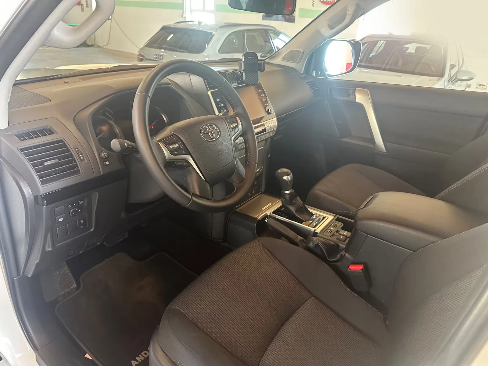2024 Toyota Land Cruiser COMFORT 204HP CAM LED NAVI KLESS 298gpr — 9