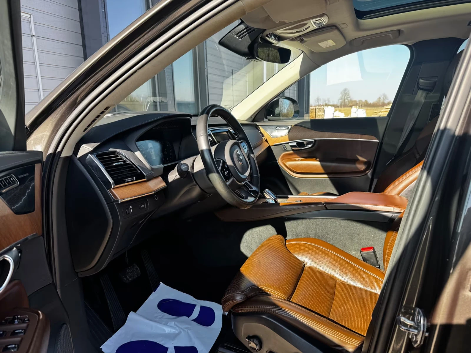 2020 Volvo XC90 INSCRIPTION 235HP 7S PANO 360 H&K MEMO HUD 301gpr — 9