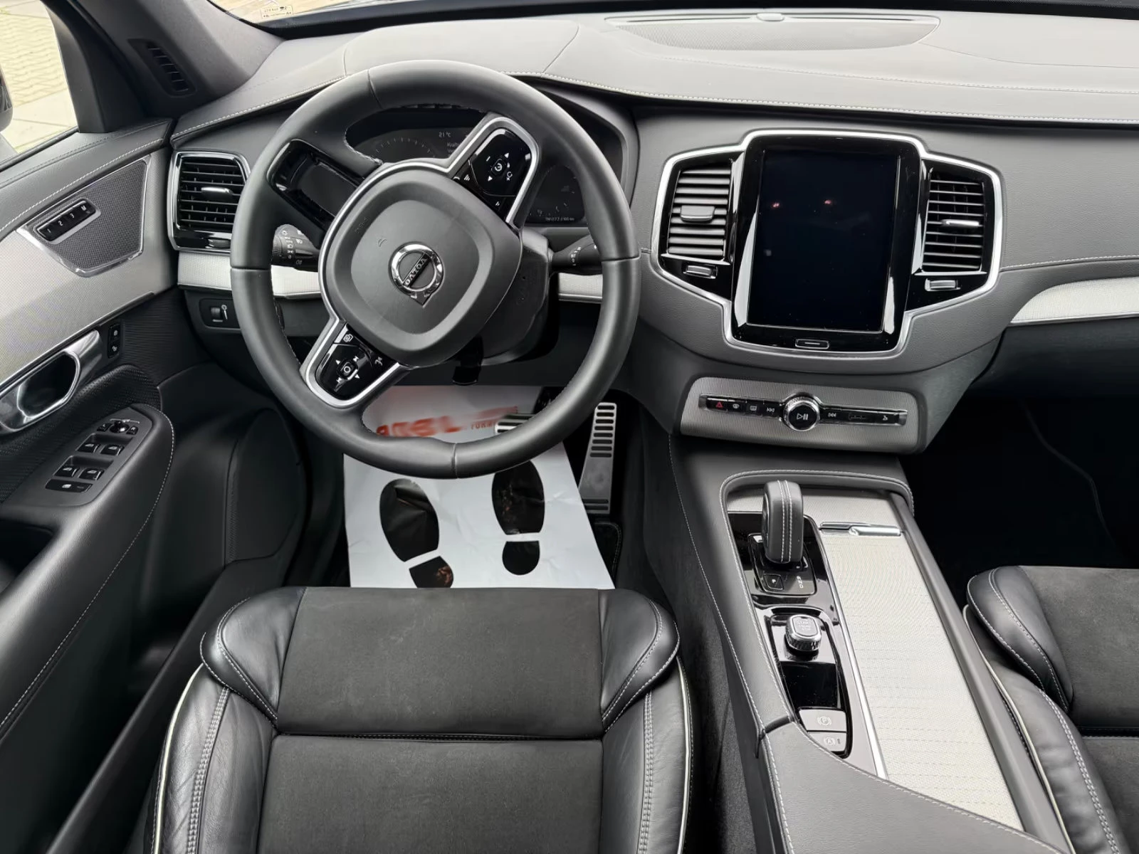 2021 Volvo XC90 B5 R-DESIGN 235HP MEMO CAM NAVI AHK 302gpr — 9